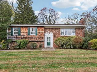 83 N Grant Ave, Congers, NY 10920