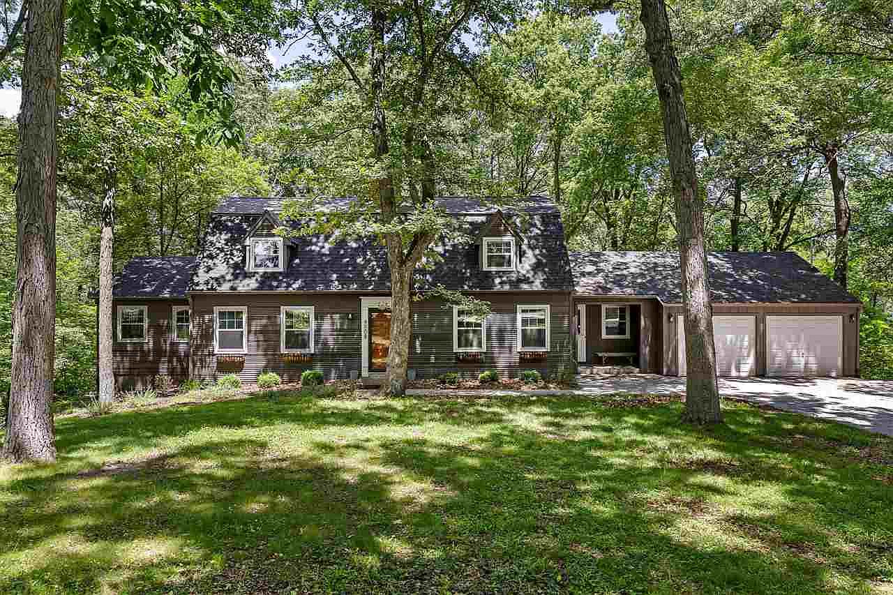 4008 Stewart Rd NE, Iowa City, IA 52240 Zillow