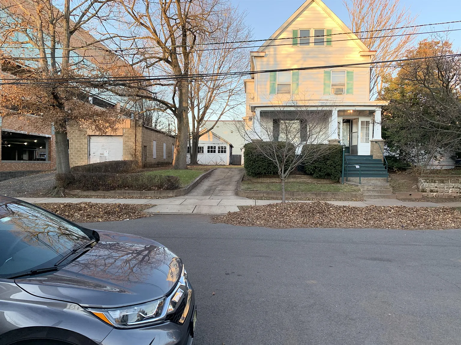 113 Guilden Street - 1 — Photo 2