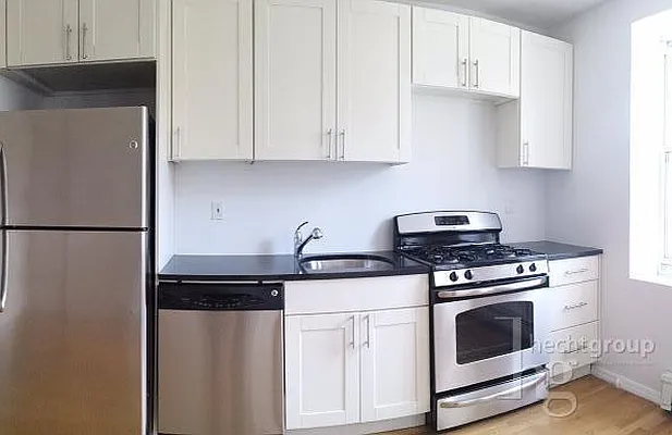 Rented by Hecht Group | media 17