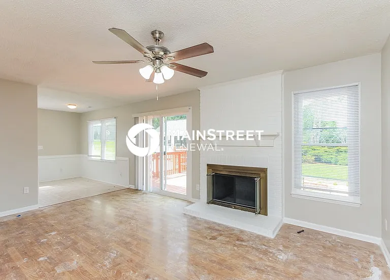 11604 Charnwood Ct — Photo 8