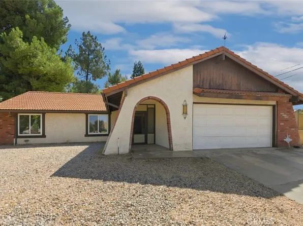 13689 Sarah St, Yucaipa, CA 92399
