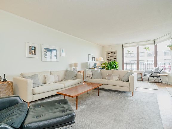 5th image of 4170 N Marine Dr APT 15F