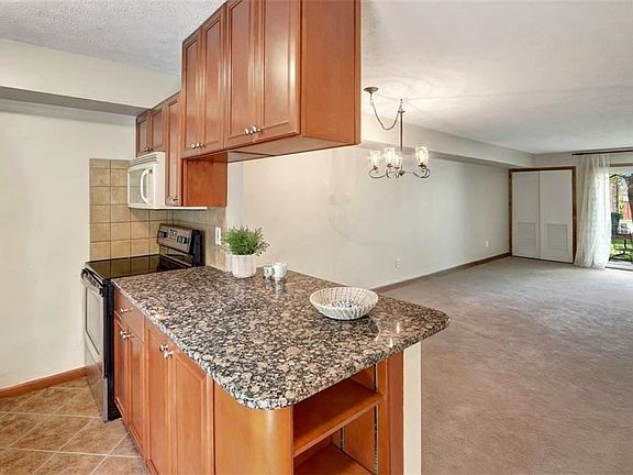 4th image of 3428 Mayfield Rd #3486