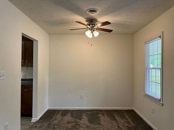 5th image of 20805A Shaker Dr