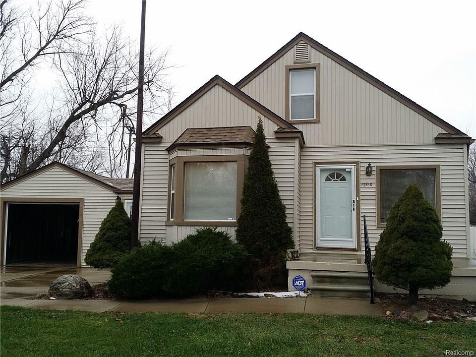 1st image of 18212 Brentwood St