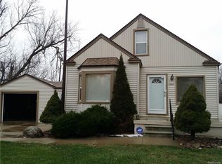 18212 Brentwood St, Livonia, MI 48152