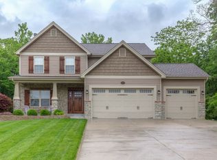 13201 Barrett Grove Dr, Saint Louis, MO 63122