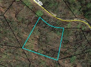 725 Confederate Dr, Clayton, GA 30525