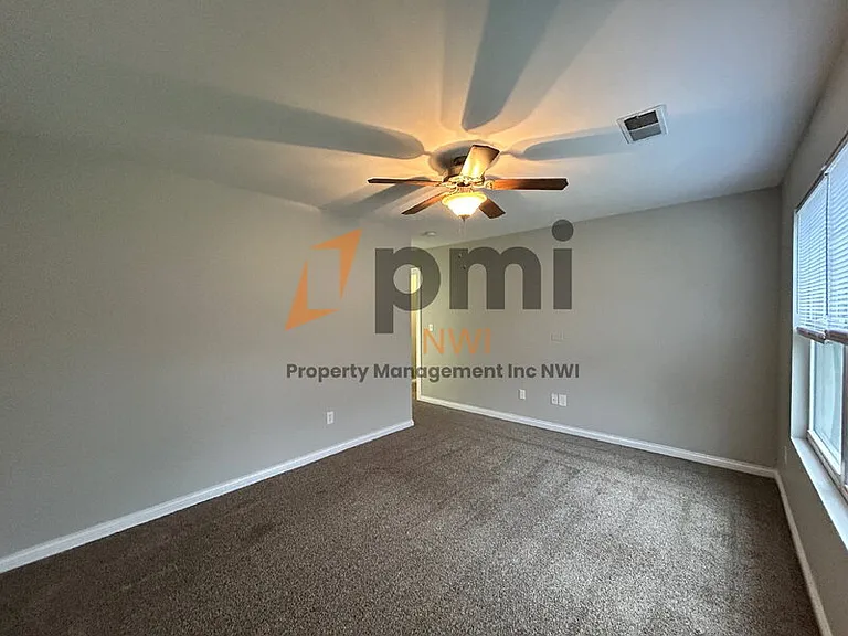 4000 Silhavy Rd — Photo 20