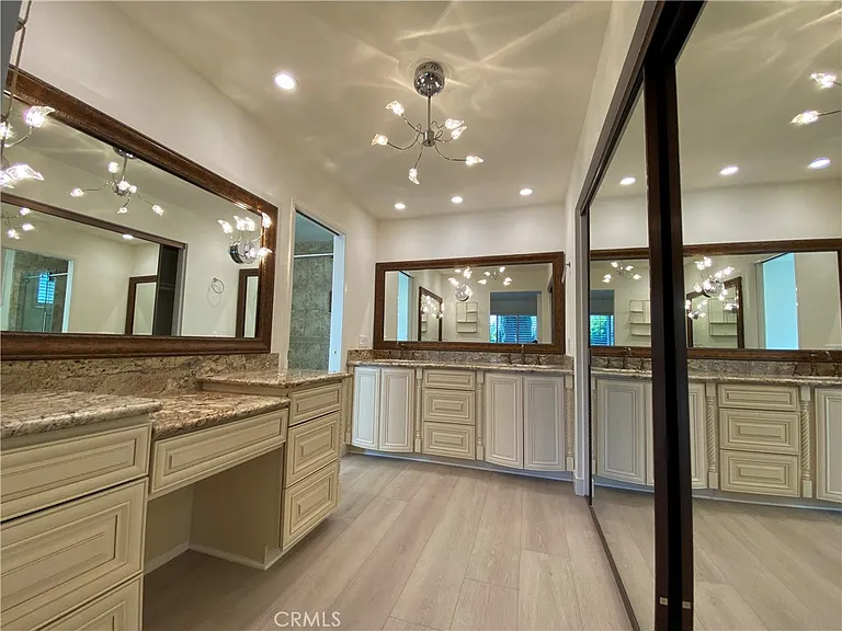 2072 Maverick Cir — Photo 19