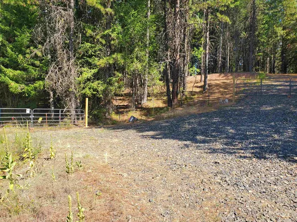 3963 Freeman Creek Rd, Lenore, ID 83541