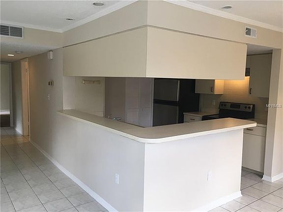 3rd image of 8350 Savannah Trace Cir APT 1603