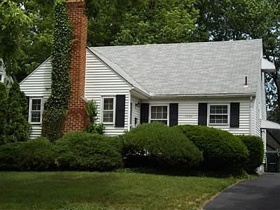 1st image of 1724 Kipling Dr