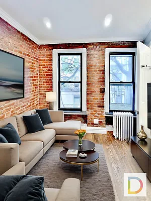 Rented by DALLAL | media 9