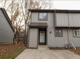 6556 Charles St, Shawnee, KS 66216