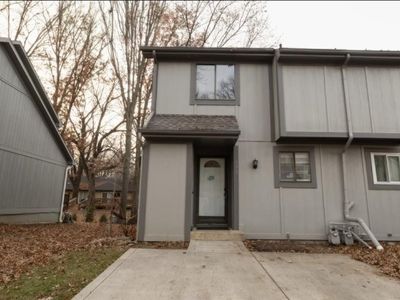 6556 Charles St, Shawnee, KS, 66216