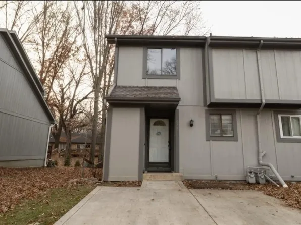 6556 Charles St, Shawnee, KS 66216