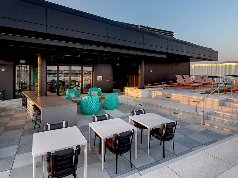 Rooftop Lounge