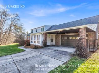 7055 Oakes Rd, Brecksville, OH 44141