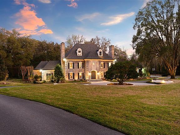 4th image of 623 SW 93rd St