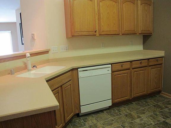 2nd image of 6000 S Buckhorn Ave Unit 101