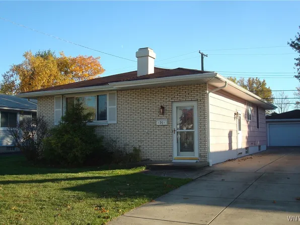 11 Claude Dr, Depew, NY 14043