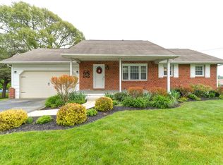 108 Courtney Dr, Elkton, MD 21921