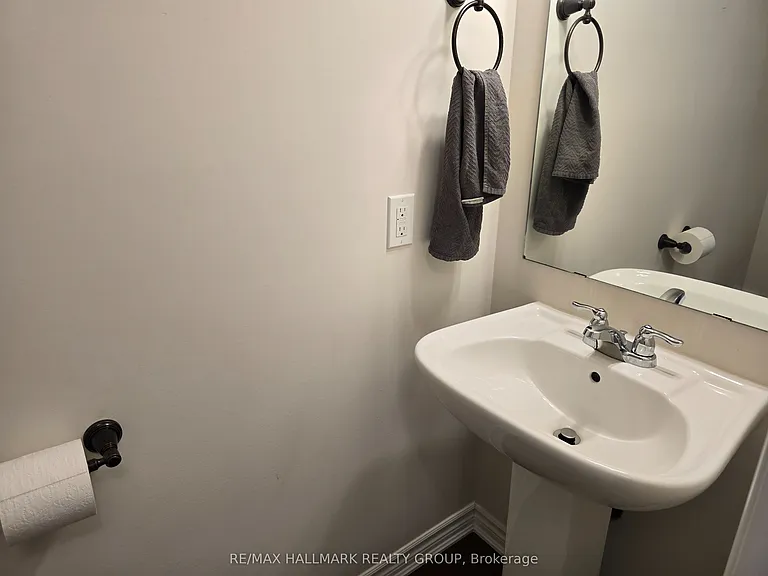 549 Ensatina Cres — Photo 11