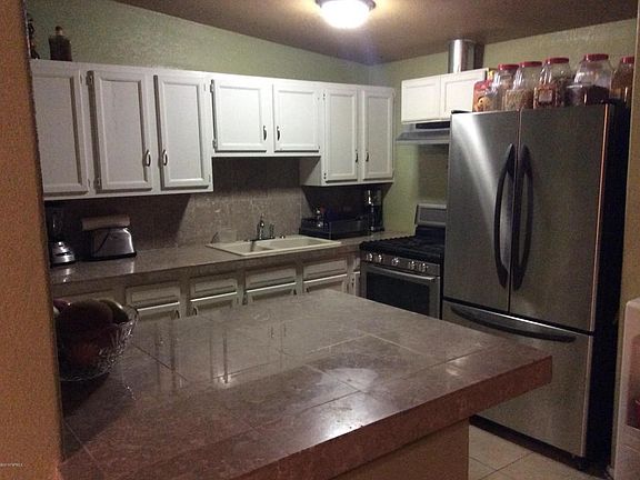 2nd image of 2142 S Tucson Ave
