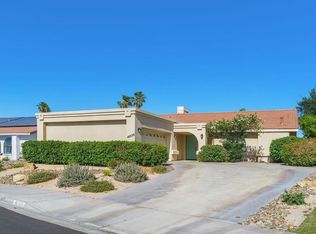 40528 Meadow Ln, Palm Desert, CA 92260
