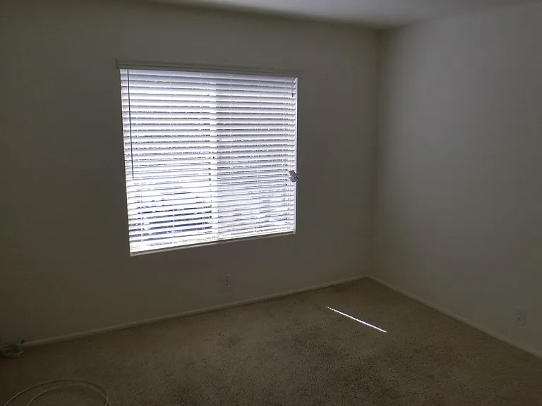 112 Corsica Dr — Photo 11
