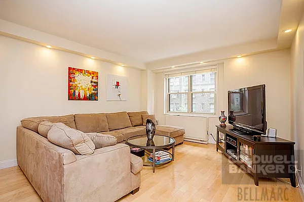 Sold by Bellmarc Realty | media 2