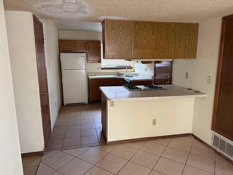8615 Chinchilla Ln — Photo 4