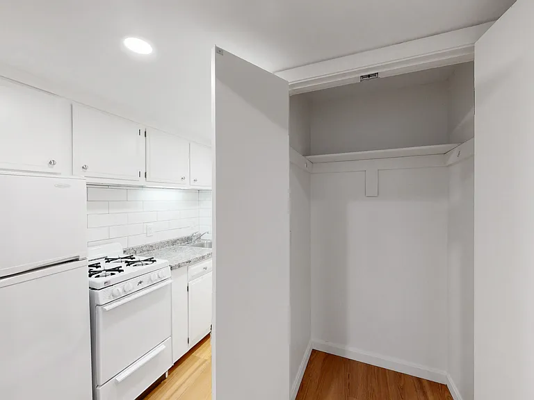 173 Marlborough St #B-1 — Photo 6