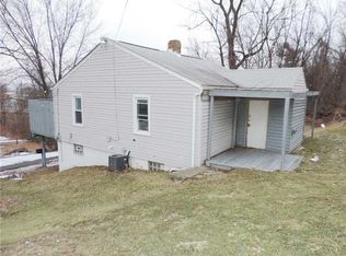 15 Cherry Aly, Freedom, PA 15042