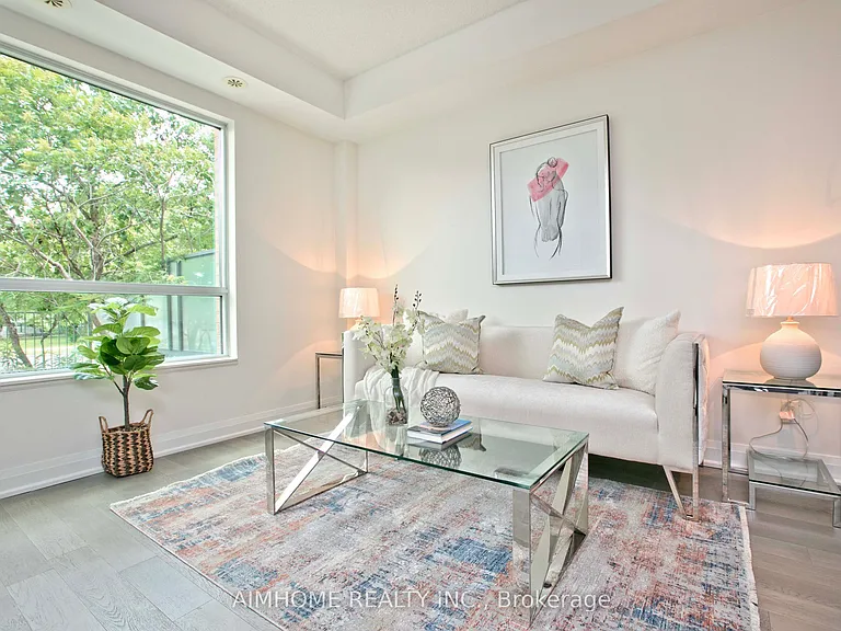 26 Churchill Ave #Townhouse 120 — Photo 8