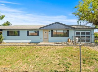 916 S 6th St, Yakima, WA 98901