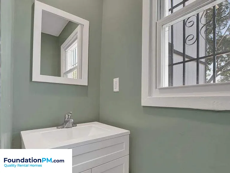 533 Leath St — Photo 20