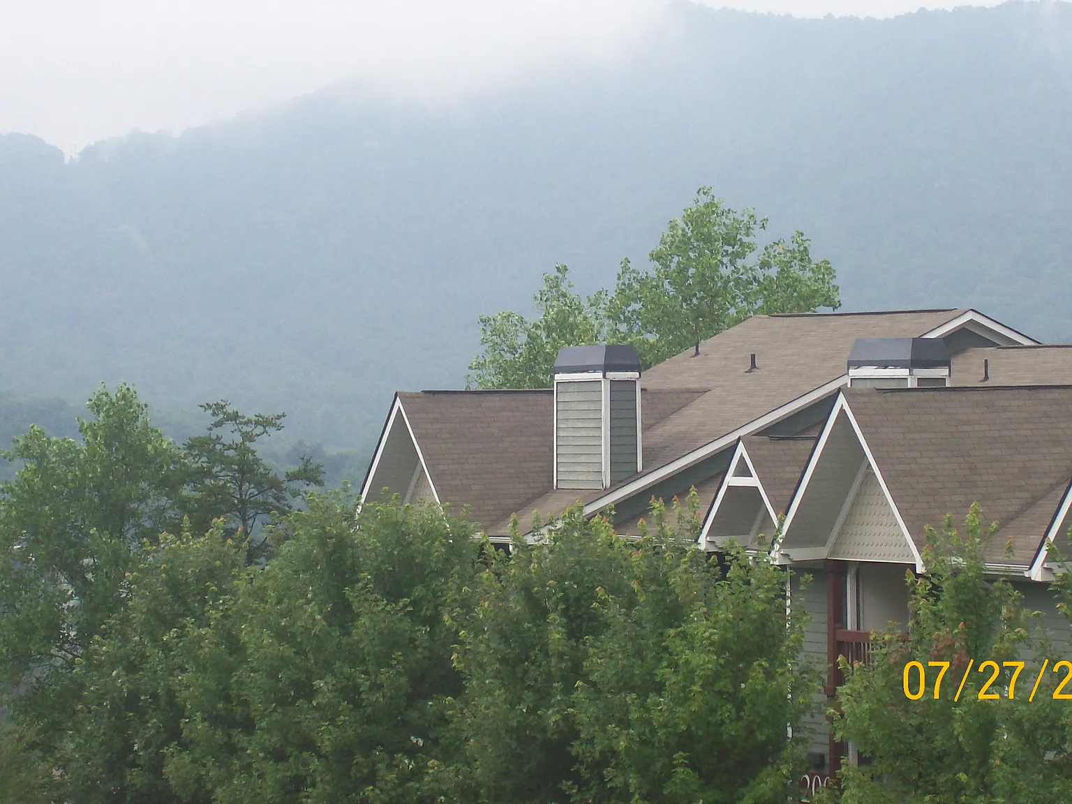 2 bed, 1218 sqft, $1,750 — Photo 2