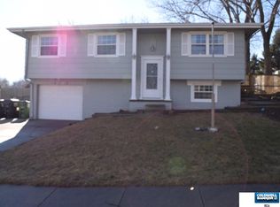 14005 Lisa St, Omaha, NE 68138