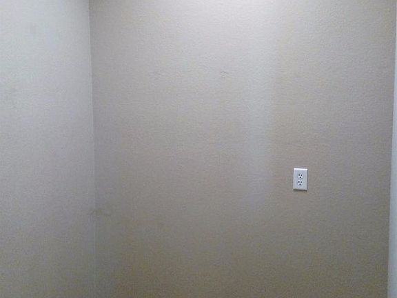 5th image of 1160 Colorado Dr