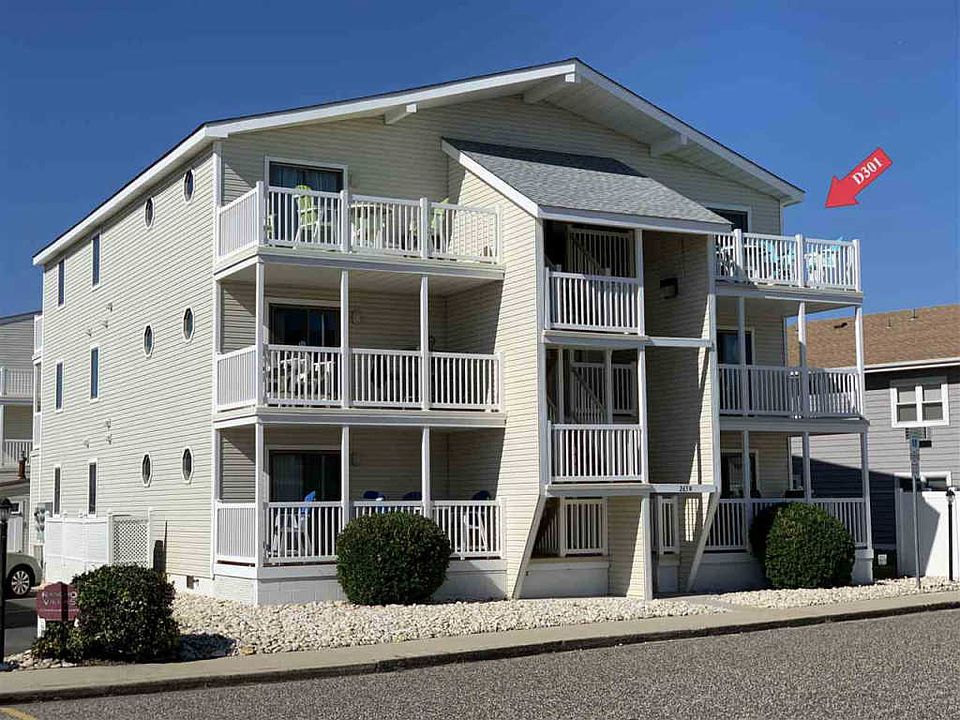 1st image of 265 Seabreeze Ct APT D301