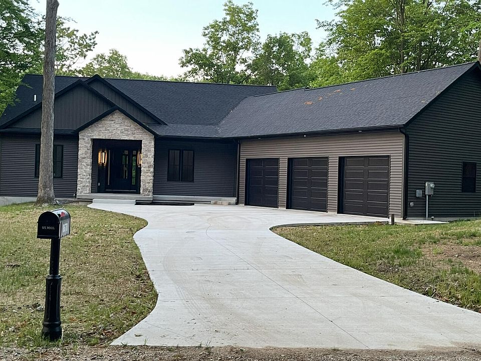 1st image of 8670 N Island Dr Lot 32