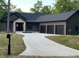 8670 N Island Dr Lot 32, Stanwood, MI 49346
