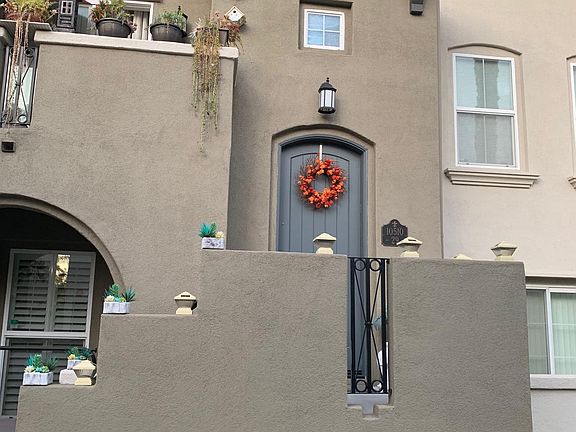 2nd image of 10510 Zenor Ln Unit 29
