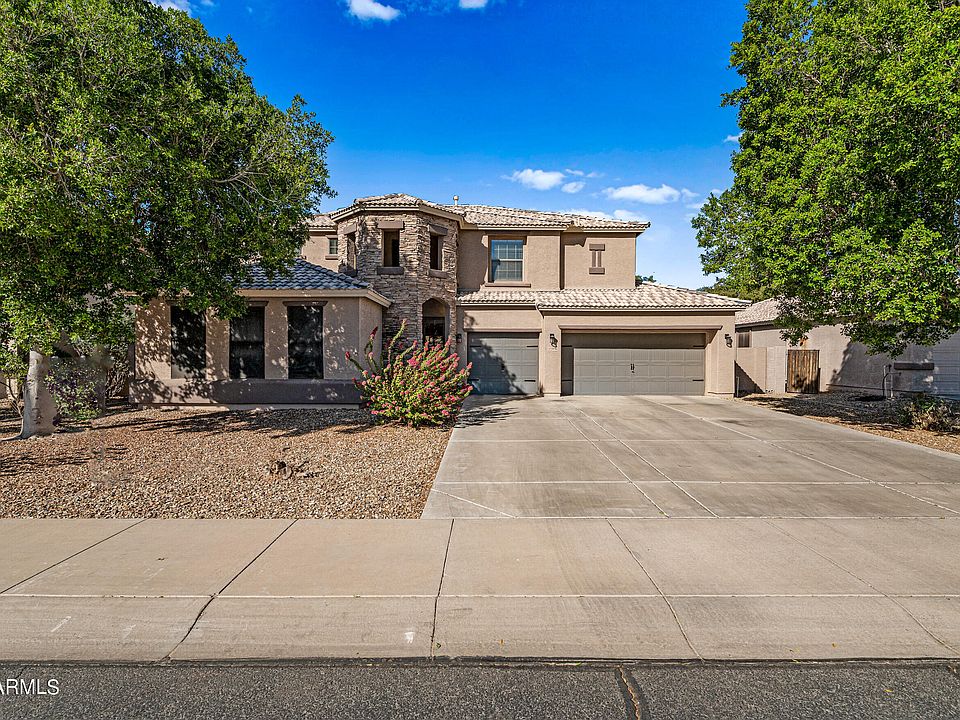 1st image of 15046 W SELLS Drive