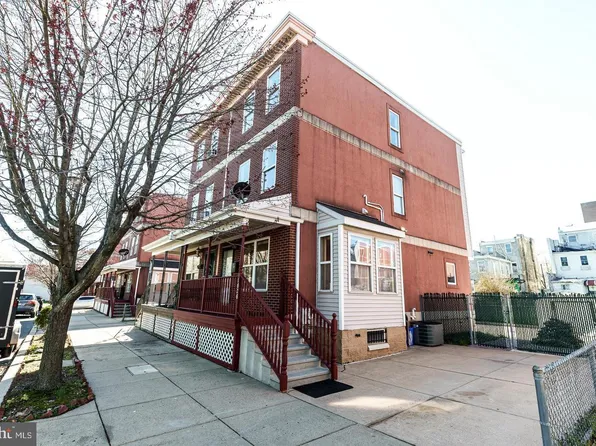 1626 N Franklin St, Philadelphia, PA 19122
