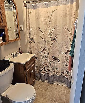 5th image of 42441 Glasgow Rd