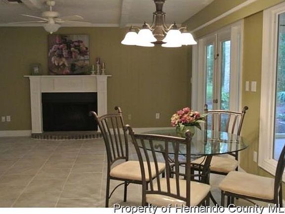 4th image of 920 Moonlight Ln